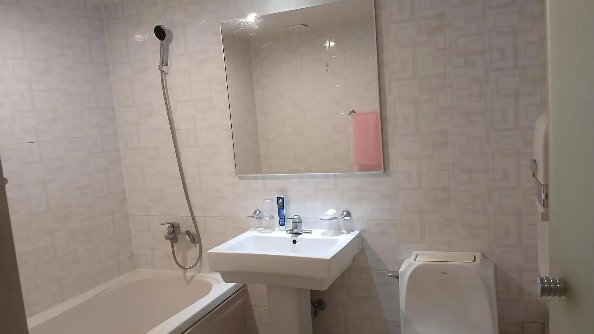 New W Motel Gimhae